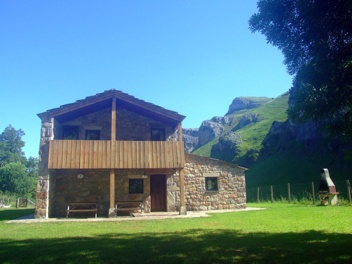 Las Hayucas San Roque de Ríomiera المظهر الخارجي الصورة